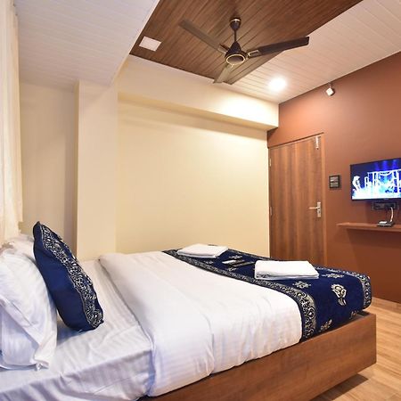 Hotel Starlit Navi Mumbai Bilik gambar