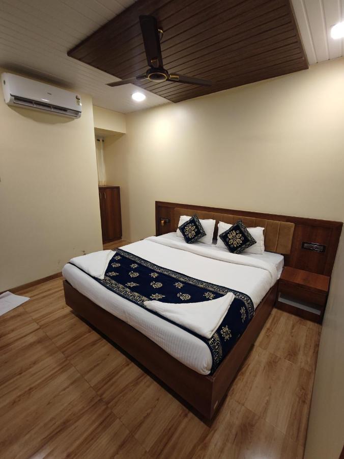 Hotel Starlit Navi Mumbai Luaran gambar