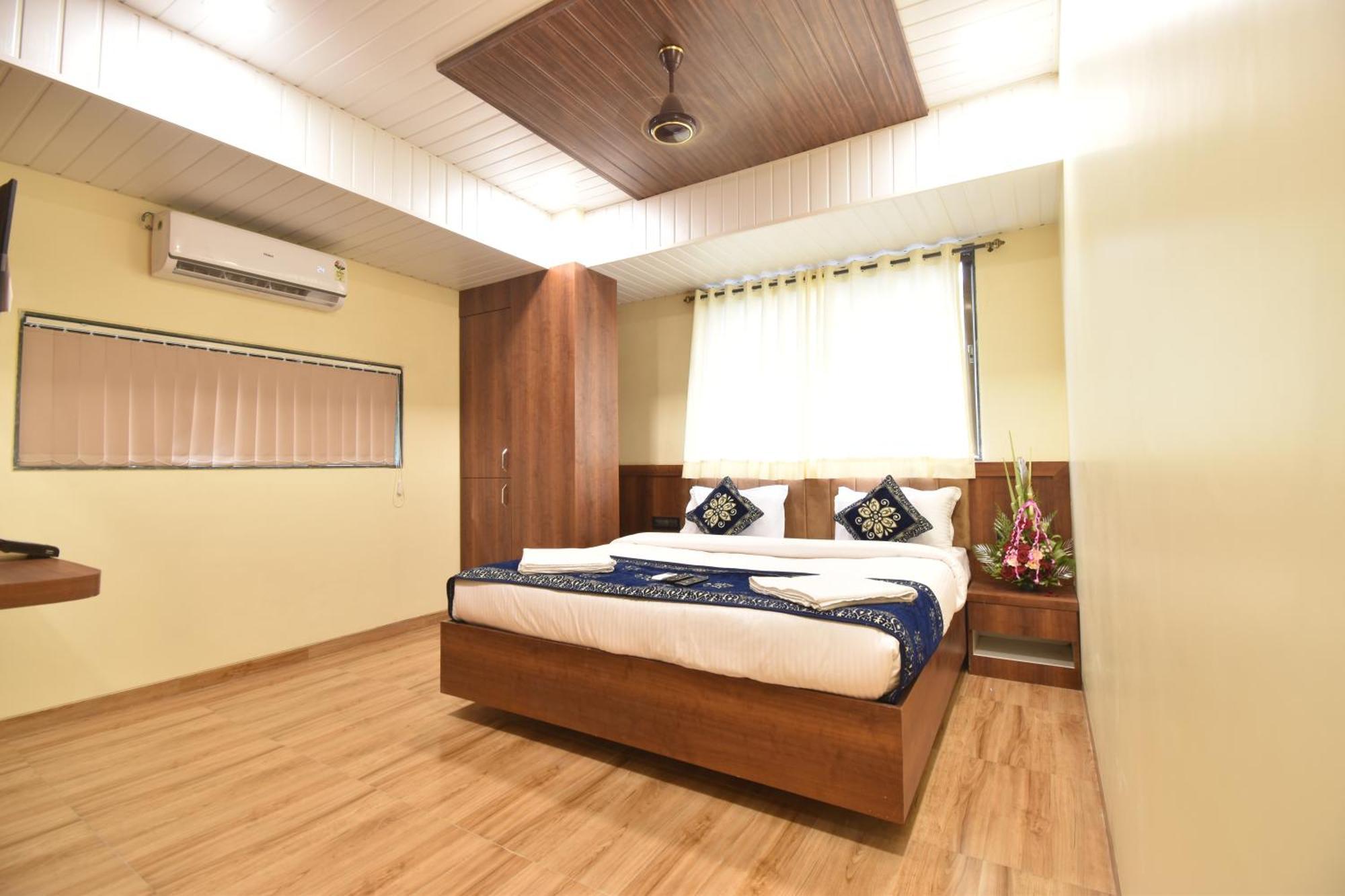 Hotel Starlit Navi Mumbai Bilik gambar